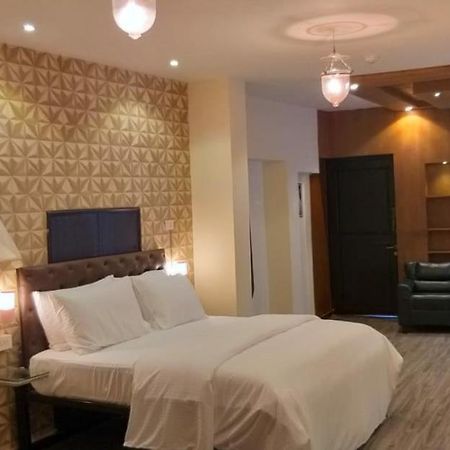 Creek Hotel - Панаджи Экстерьер фото