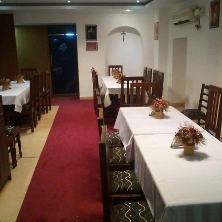 Creek Hotel - Панаджи Экстерьер фото